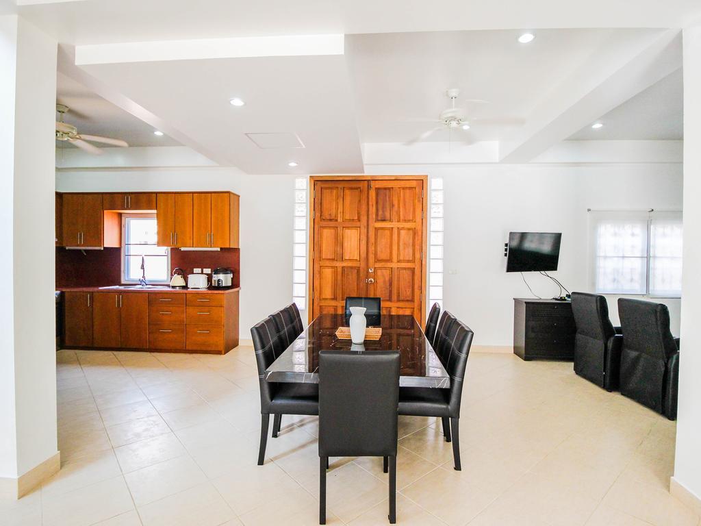 Naklua Pool Villa By Pattaya Sunny Rentals Екстериор снимка