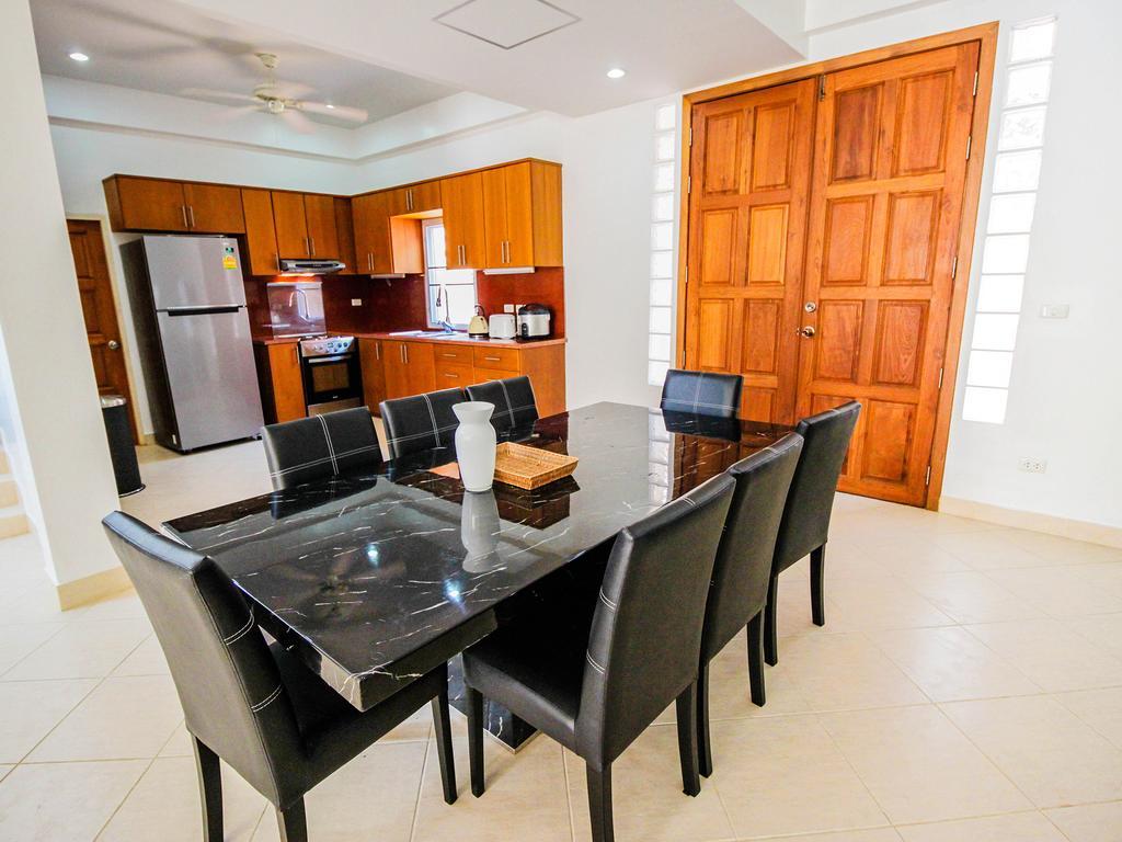 Naklua Pool Villa By Pattaya Sunny Rentals Екстериор снимка