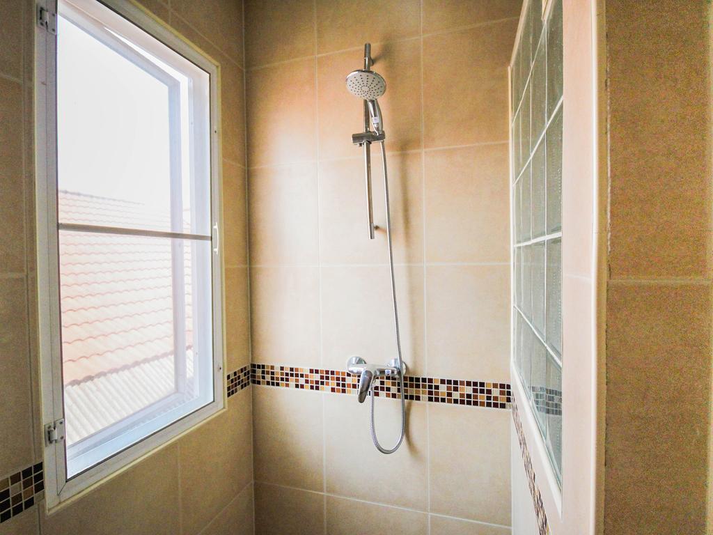 Naklua Pool Villa By Pattaya Sunny Rentals Екстериор снимка