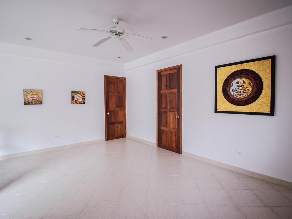 Naklua Pool Villa By Pattaya Sunny Rentals Екстериор снимка